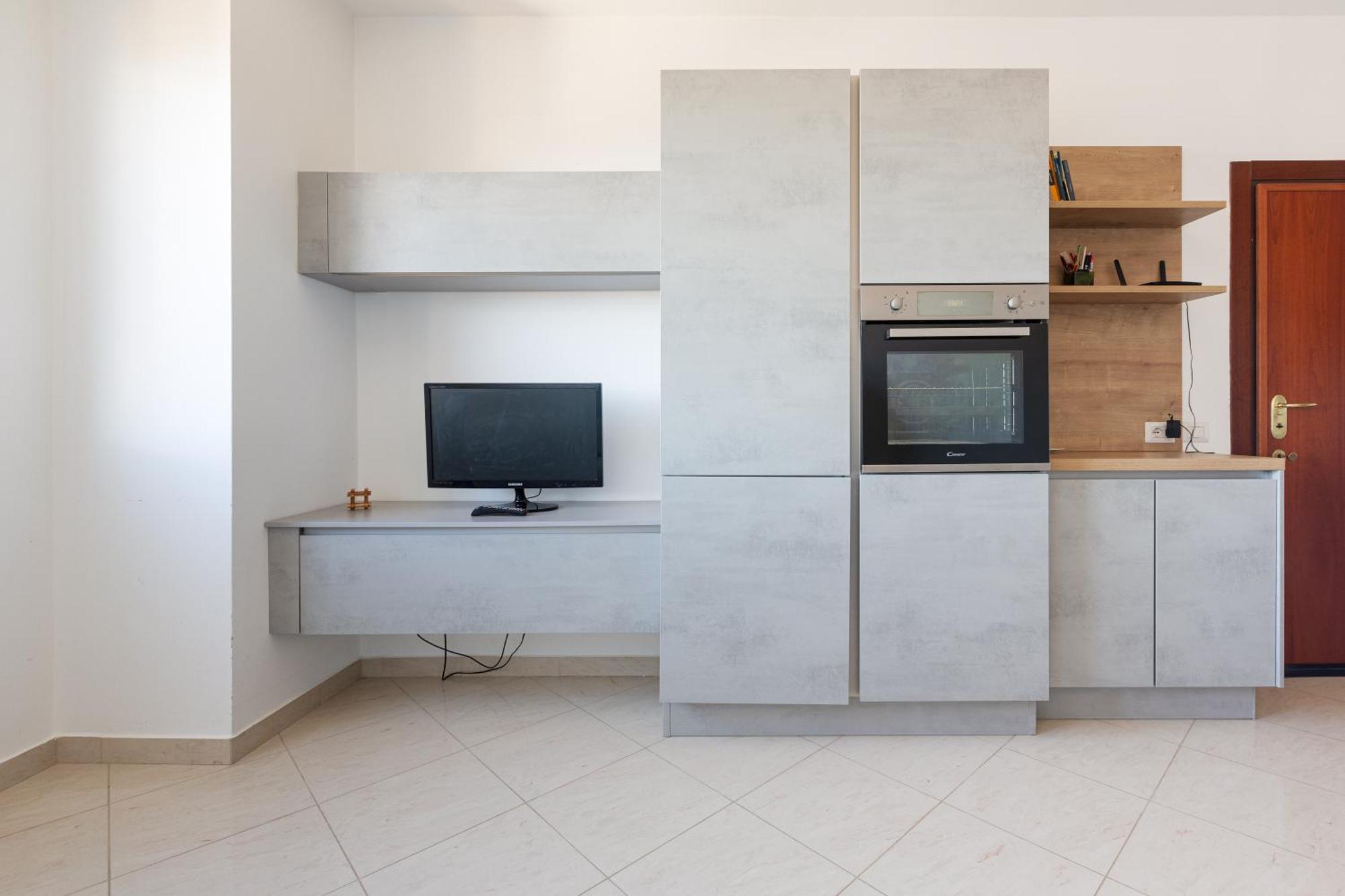Elegant Milan Apartment In Restocco Area Екстериор снимка