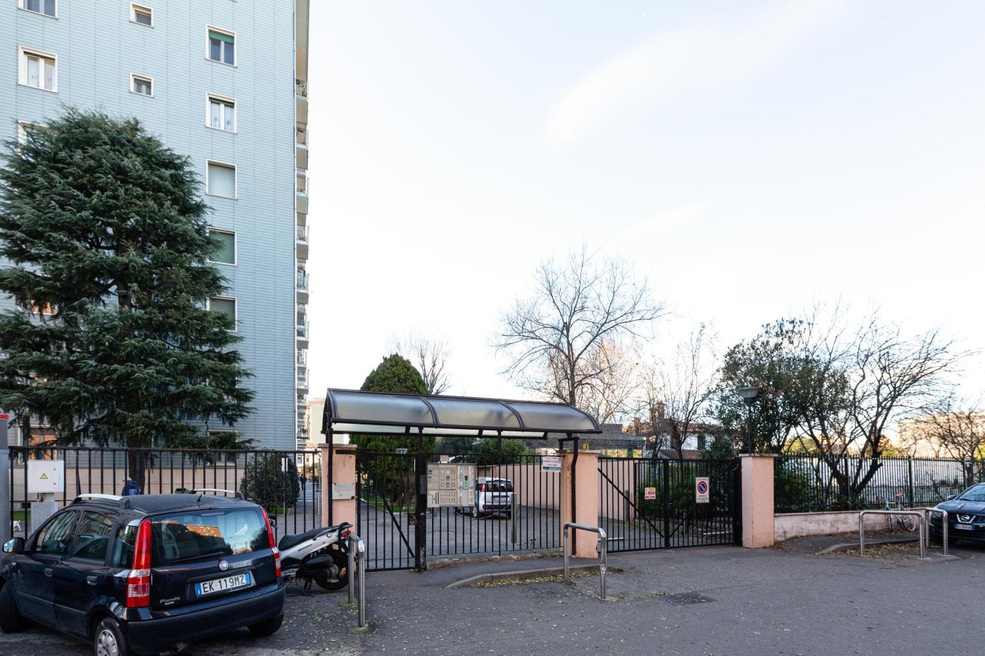 Elegant Milan Apartment In Restocco Area Екстериор снимка