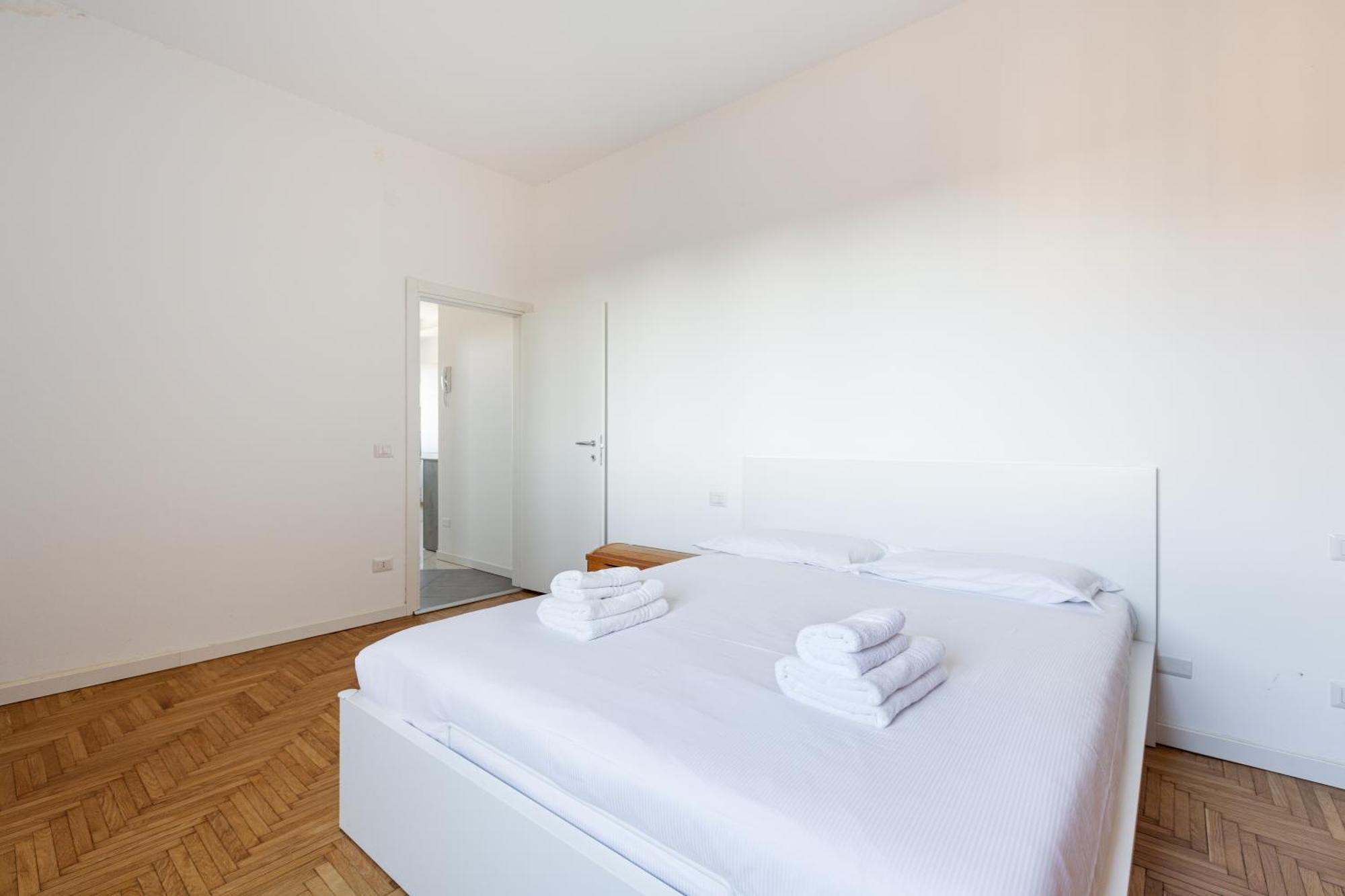 Elegant Milan Apartment In Restocco Area Екстериор снимка